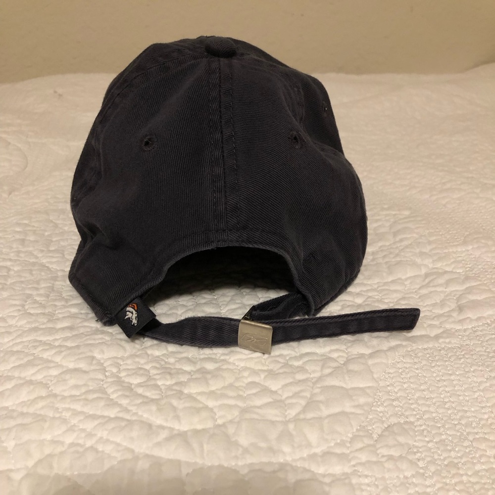 Broncos Hat - Picture 2 of 5